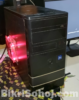 DESKTOP COMPUTER PC